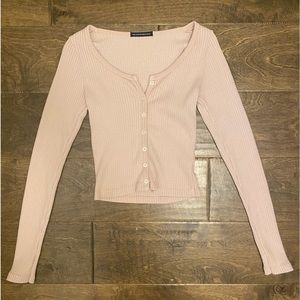Zelly Button Top